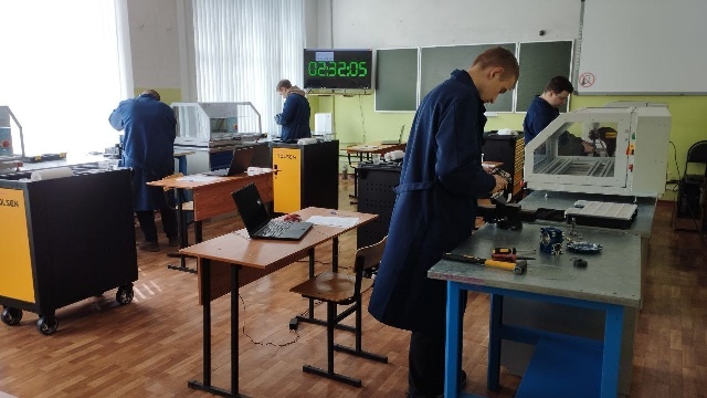    15.02.12