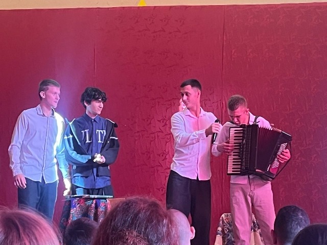 �� ������ ��� - ������ ������������ ����. 